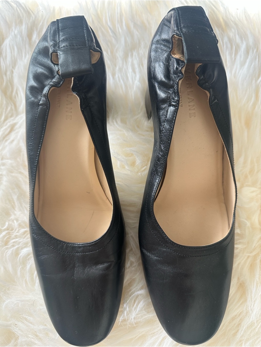 Everlane Black Leather Round-Toe Block Heel Pump